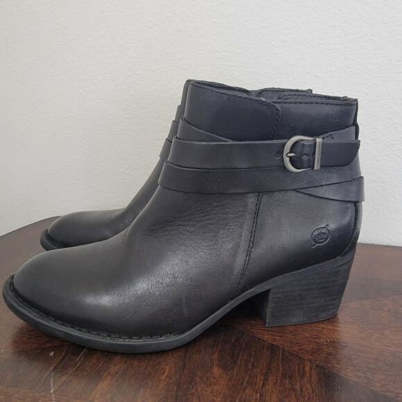 Born BOC‎ Black Booties Ankle Sz 8 Payton BR0026403 Block Heel Buckle Leather - Picture 2 of 16